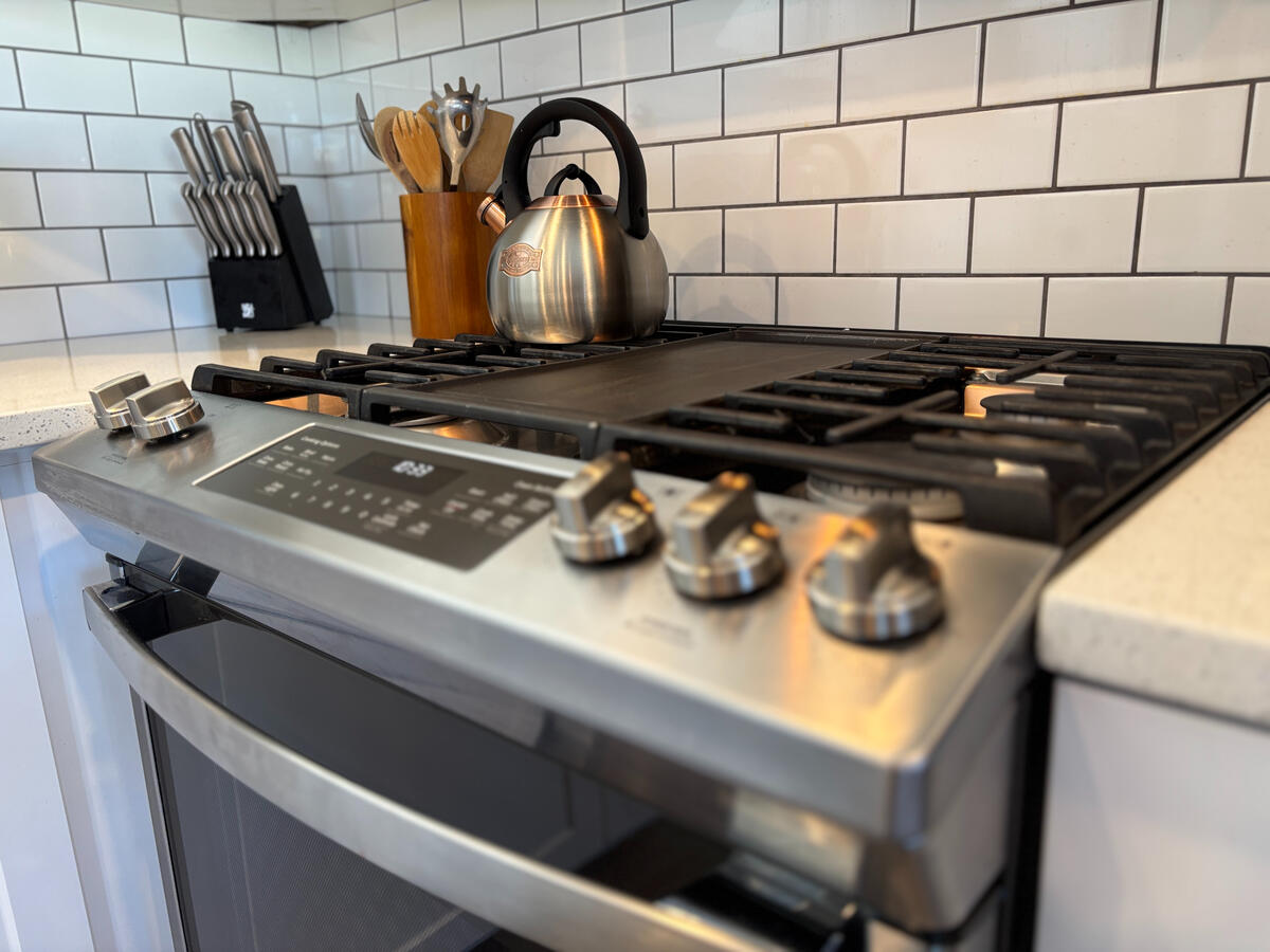 Short Term Rental AirBNB VRBO Brian Head UTAH Ski vacation ski-in ski-out instant book discount Short Term Rental AirBNB VRBO Brian Head UTAH Ski vacation ski-in ski-out instant book discount